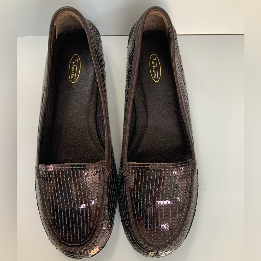 Brand new never worn Talbots Size 7 Brown Loafers.